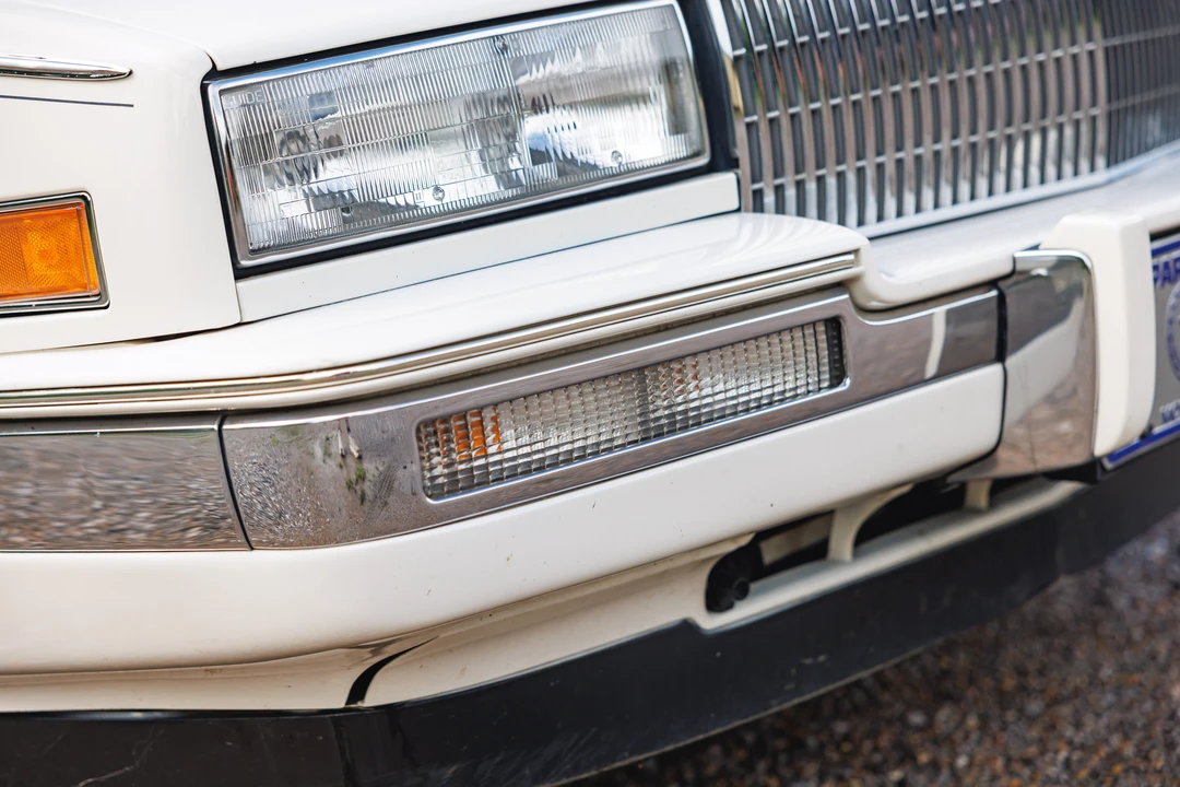 1988 Cadillac Seville - Image 19 of 31