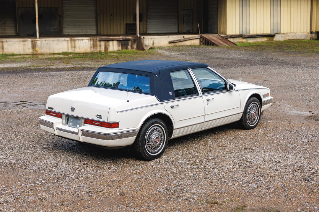 1988 Cadillac Seville - Image 8 of 31
