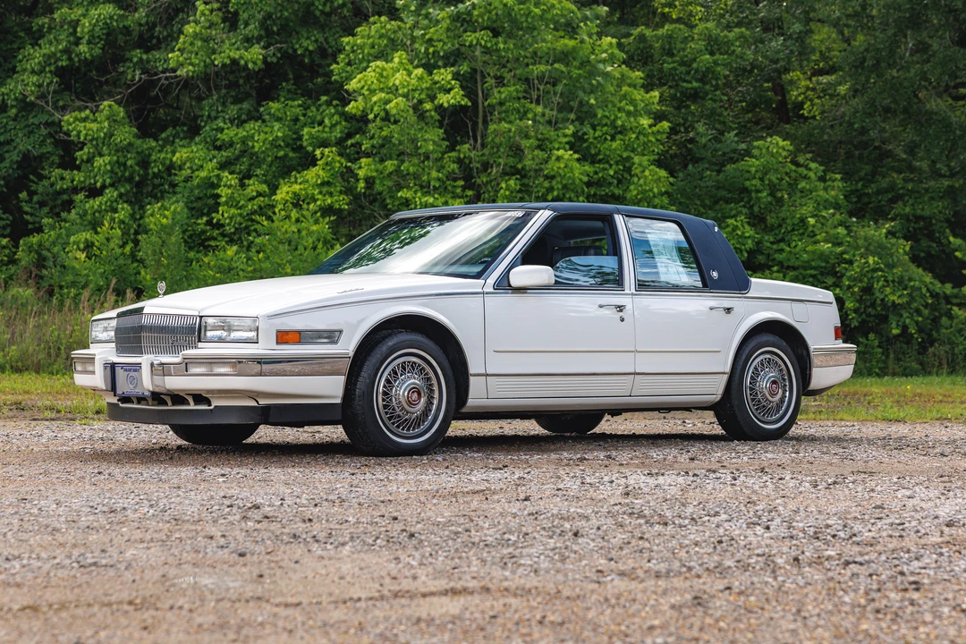 1988 Cadillac Seville - Image 2 of 31