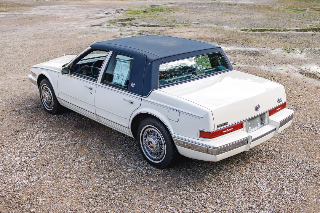 1988 Cadillac Seville - Image 12 of 31