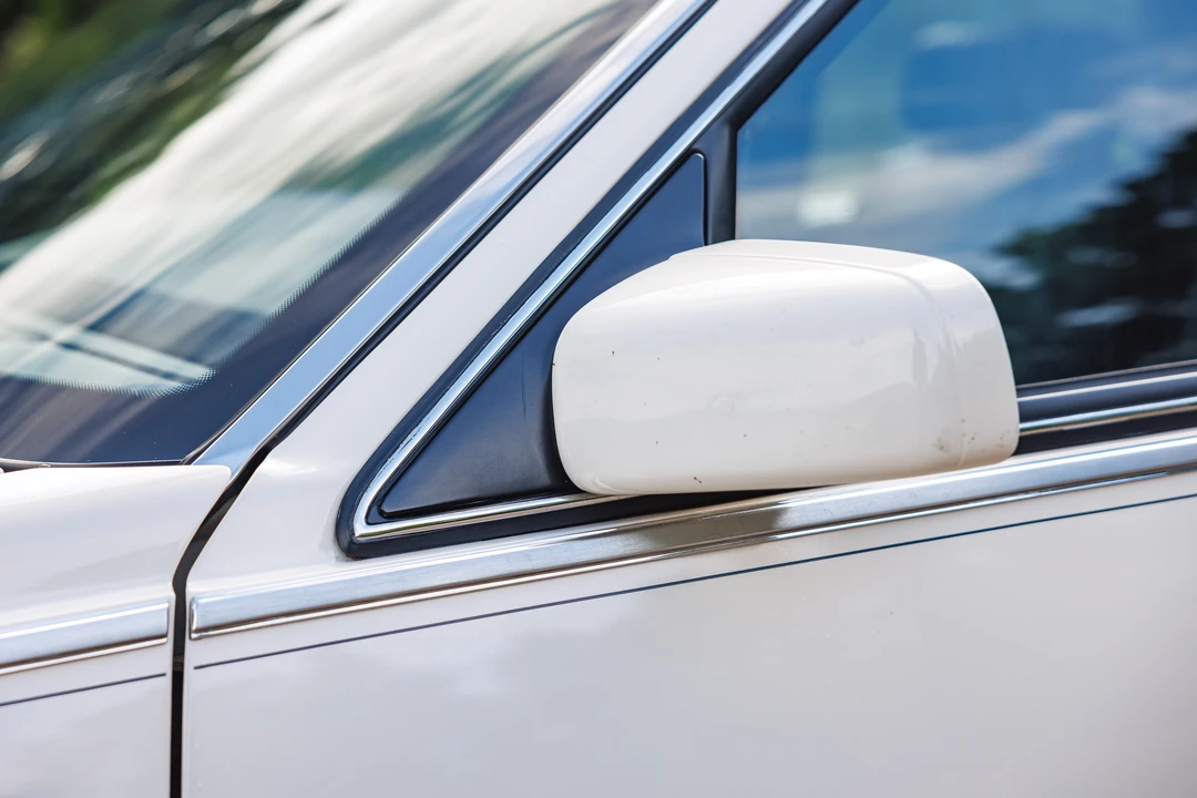 1988 Cadillac Seville - Image 31 of 31