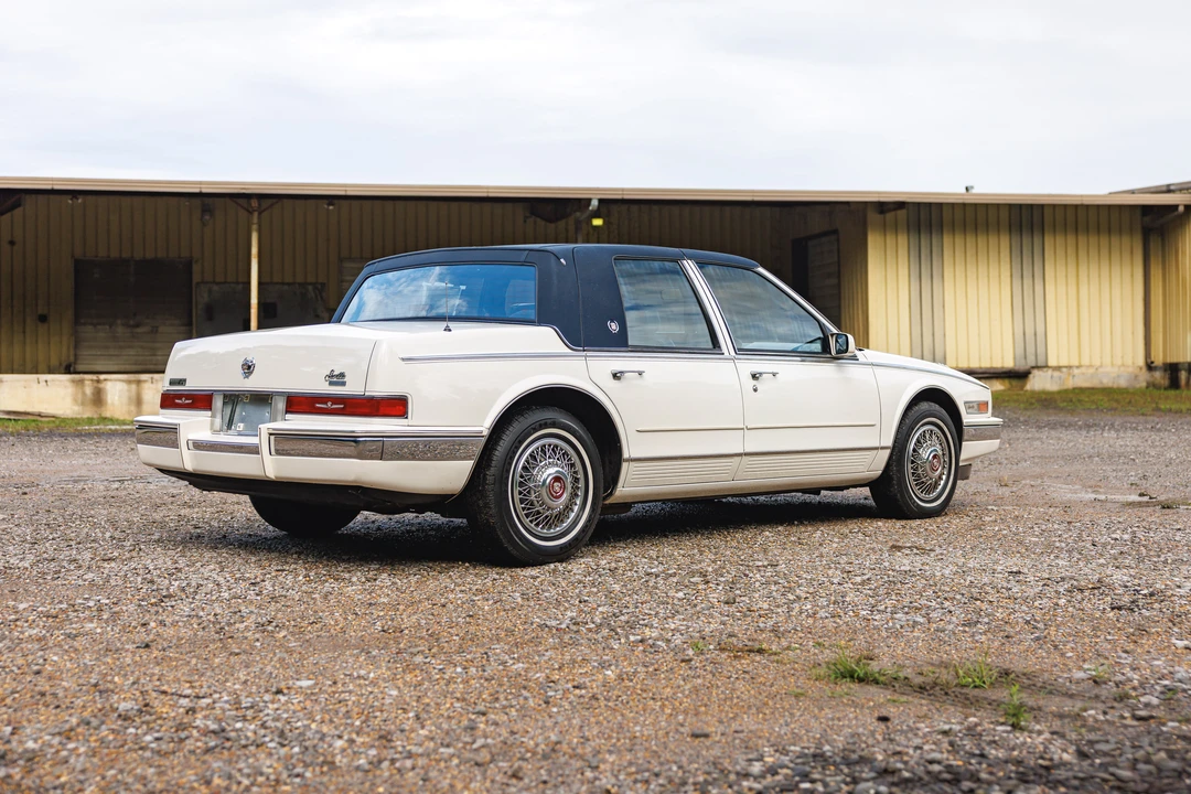 1988 Cadillac Seville - Image 9 of 31