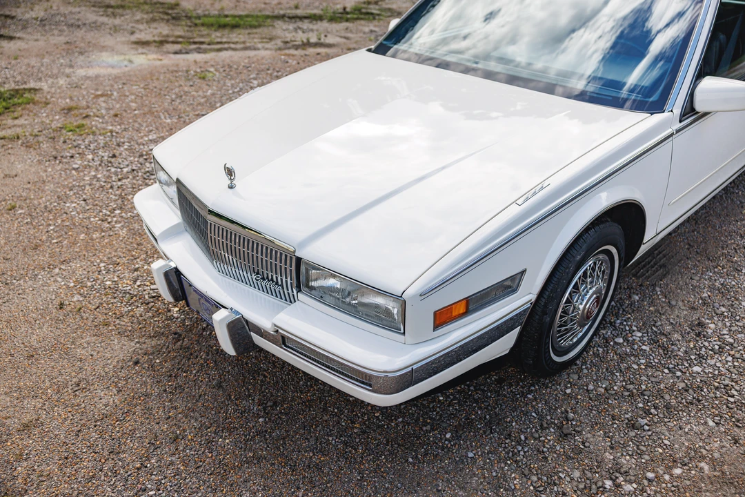 1988 Cadillac Seville - Image 25 of 31