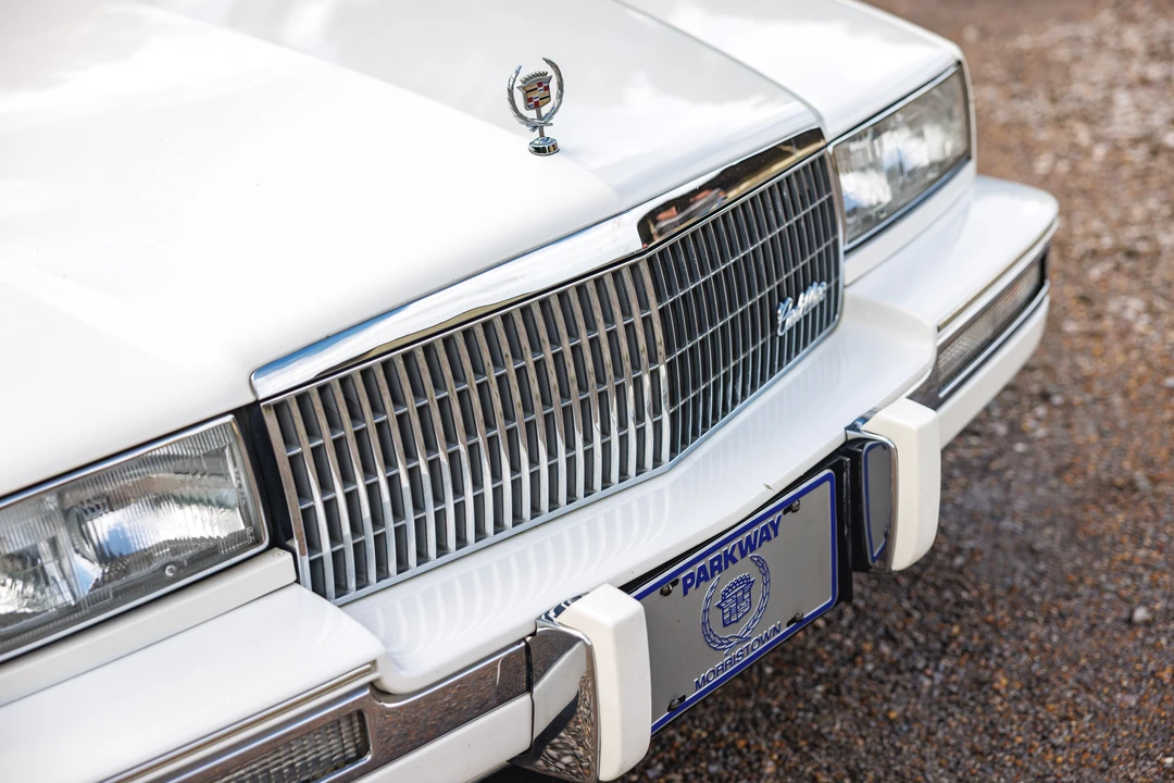1988 Cadillac Seville - Image 22 of 31