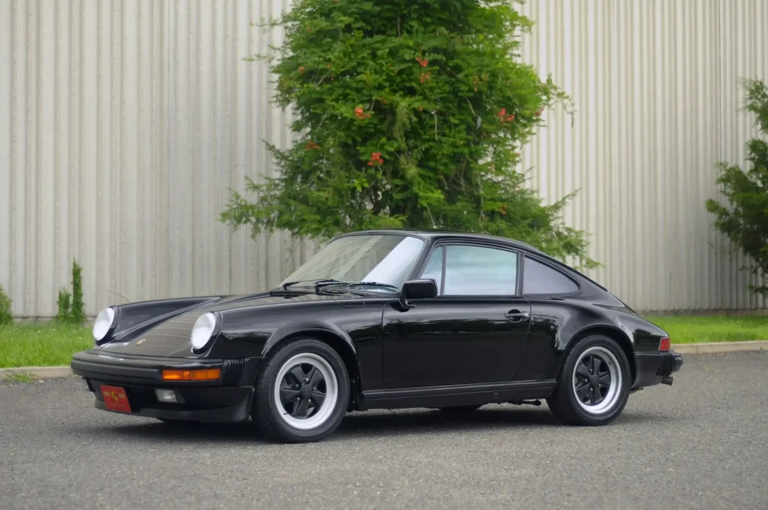 1988 Porsche 911 Carrera 3.2 - Image 2 of 6