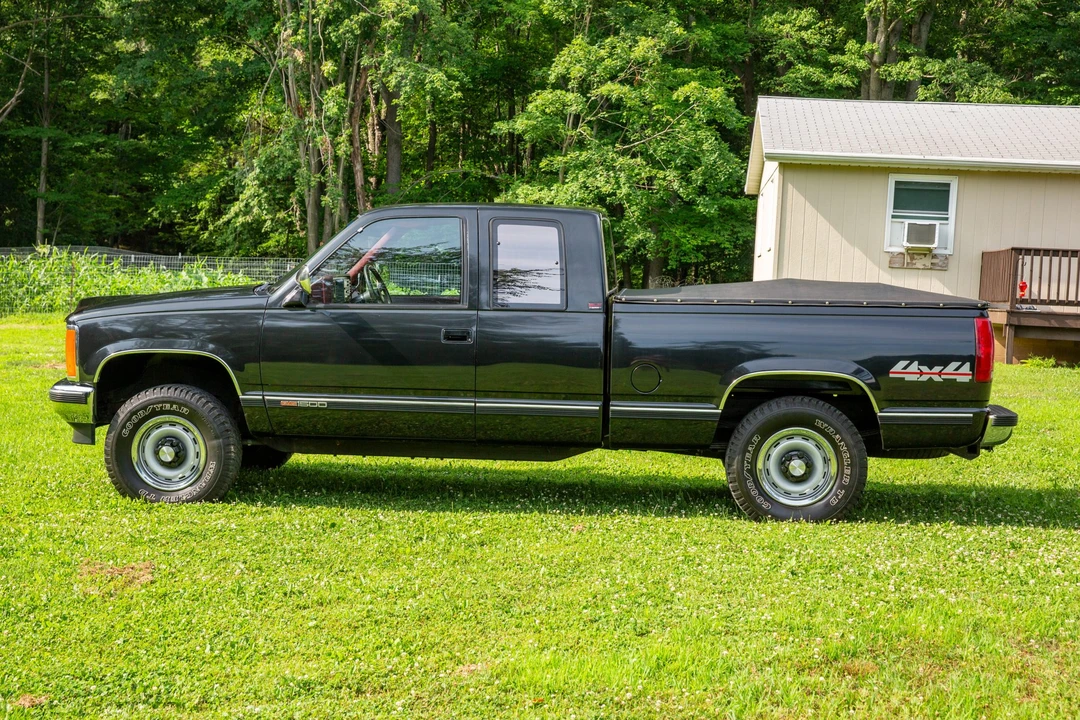 1989 GMC Sierra 1st Gen - Image 9 of 31