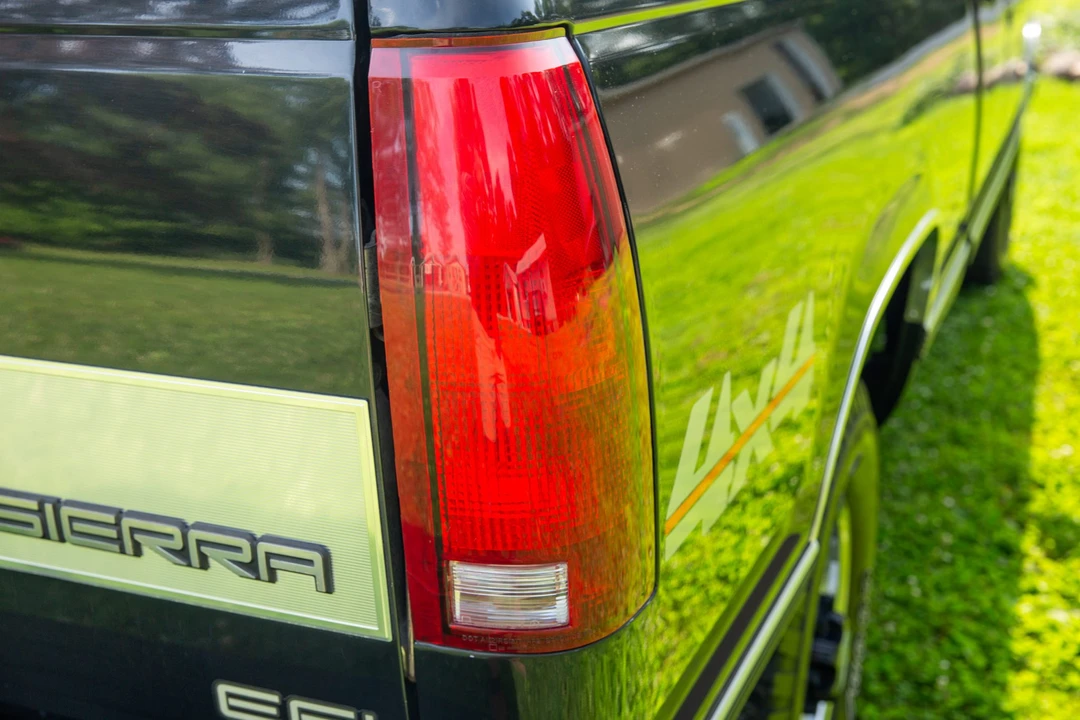 1989 GMC Sierra 1st Gen - Image 27 of 31