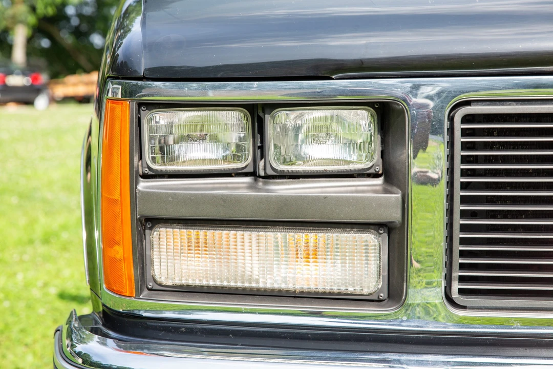 1989 GMC Sierra 1st Gen - Image 16 of 31