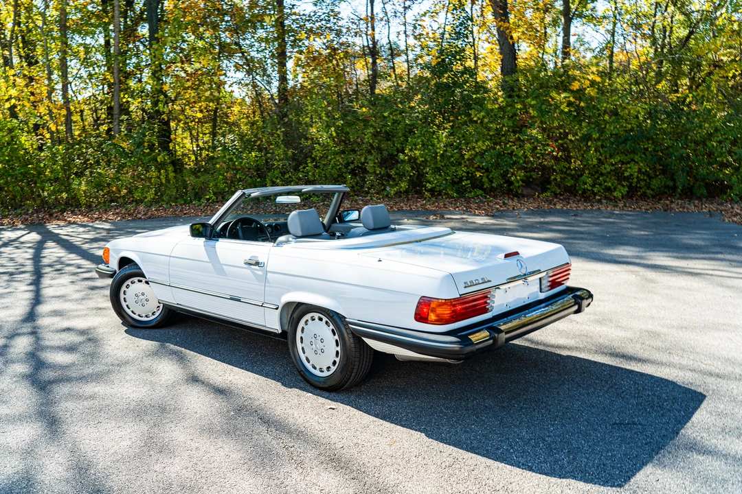 1989 Mercedes-Benz R107 SL-Class - Image 16 of 31