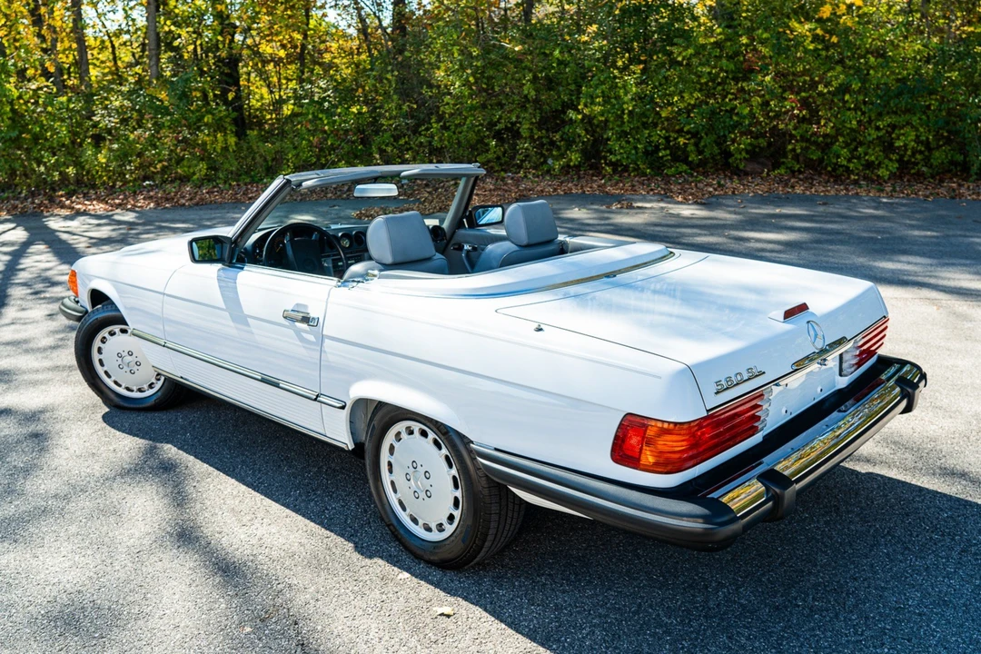1989 Mercedes-Benz R107 SL-Class - Image 17 of 31