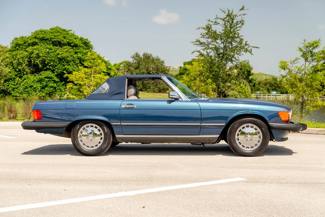 1989 Mercedes-Benz R107 SL-Class - Image 18 of 31