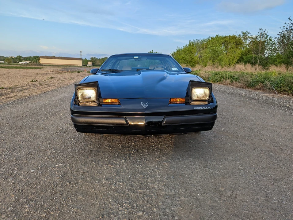 1989 Pontiac Firebird 3rd Gen - Image 29 of 31