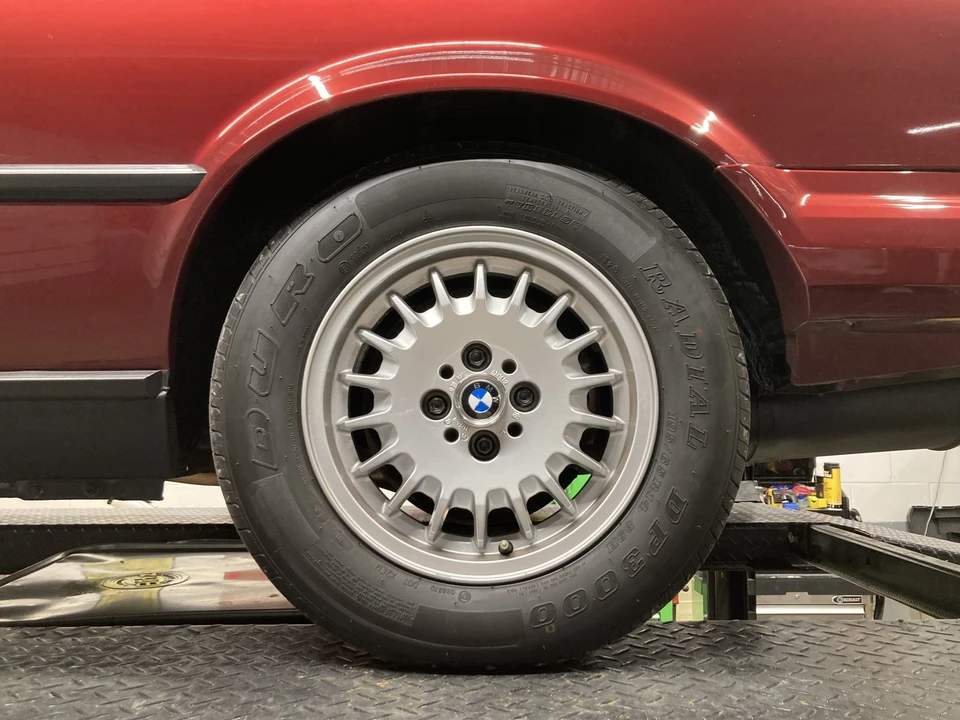 1990 BMW E30 3 Series - Image 28 of 31