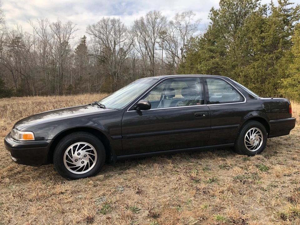 1990 Honda Accord 4th Gen - Image 28 of 31