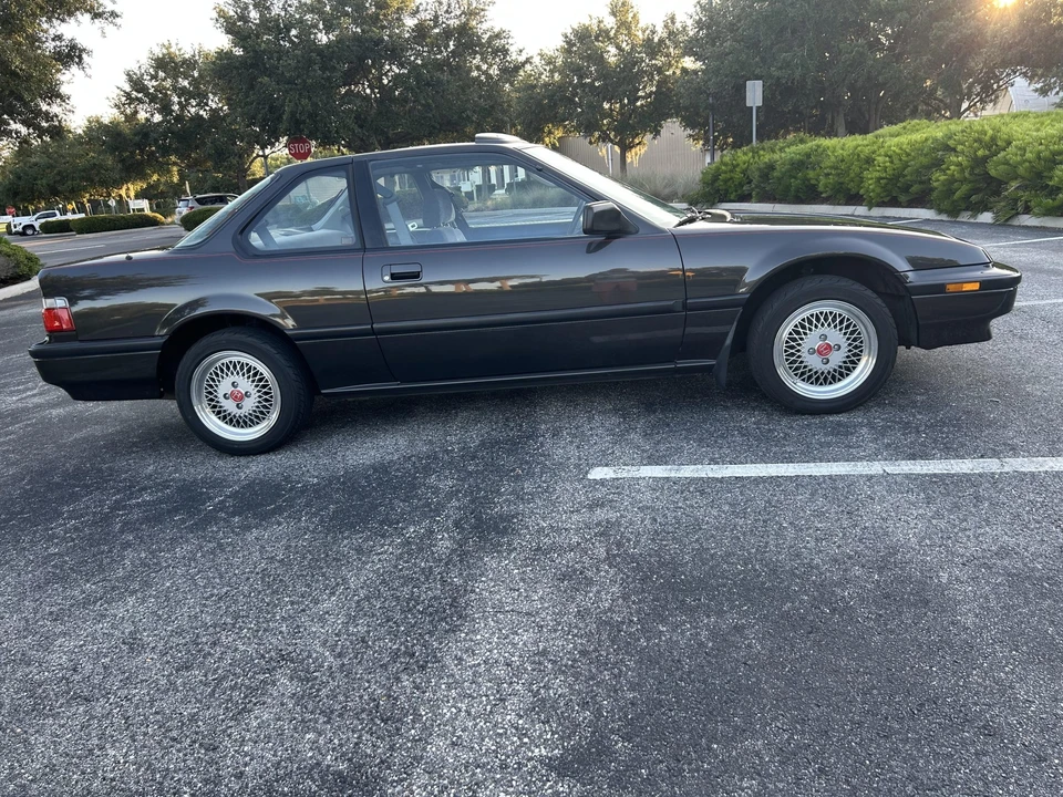 1990 Honda Prelude 3rd Gen - Image 15 of 31