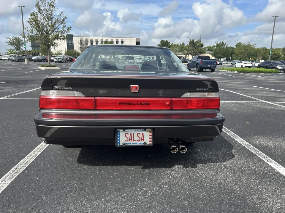 1990 Honda Prelude 3rd Gen - Image 12 of 31