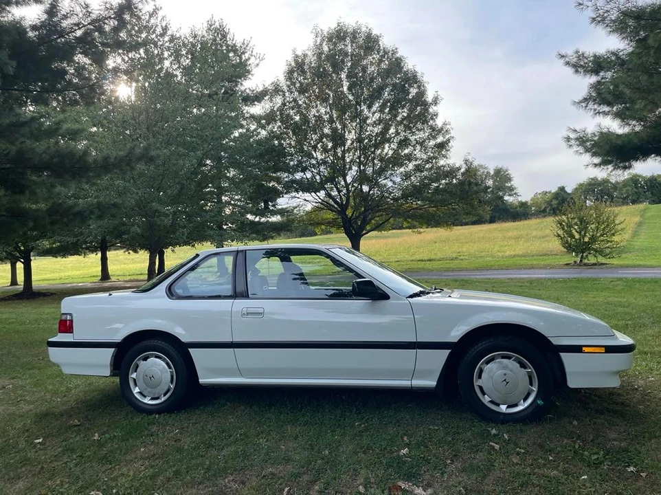 1990 Honda Prelude 3rd Gen - Image 14 of 31