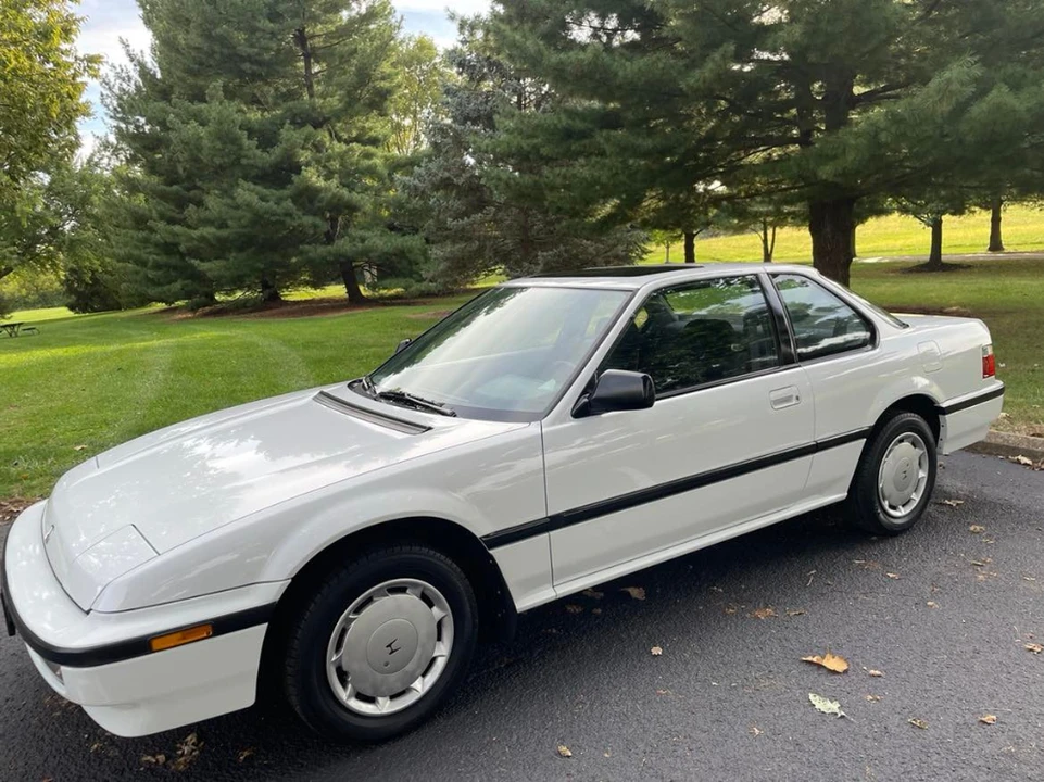 1990 Honda Prelude 3rd Gen - Image 2 of 31