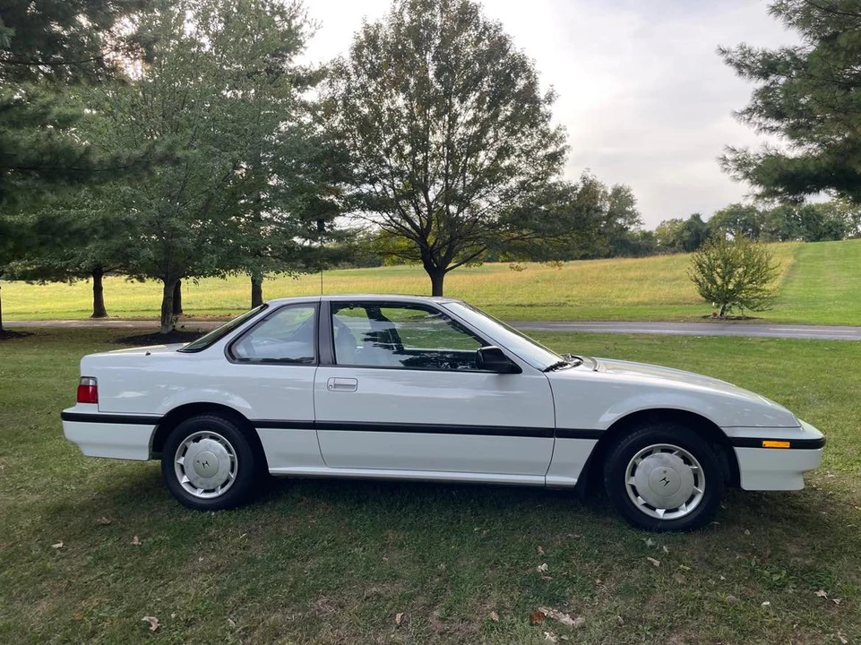 1990 Honda Prelude 3rd Gen - Image 13 of 31