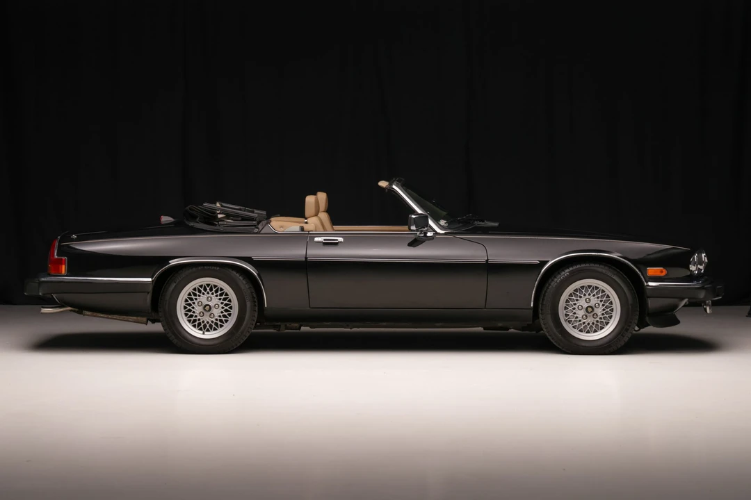 1990 Jaguar XJS Convertible - Image 10 of 31