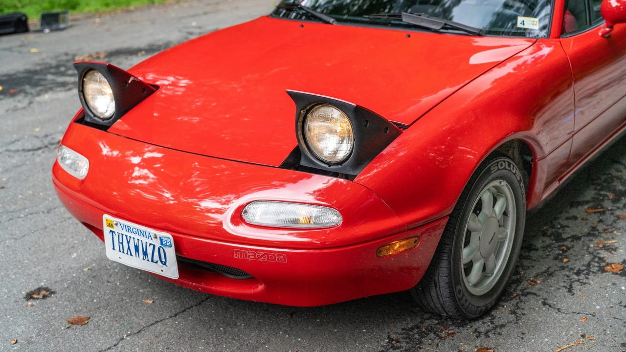 1990 Mazda NA MX-5 Miata - Image 30 of 31