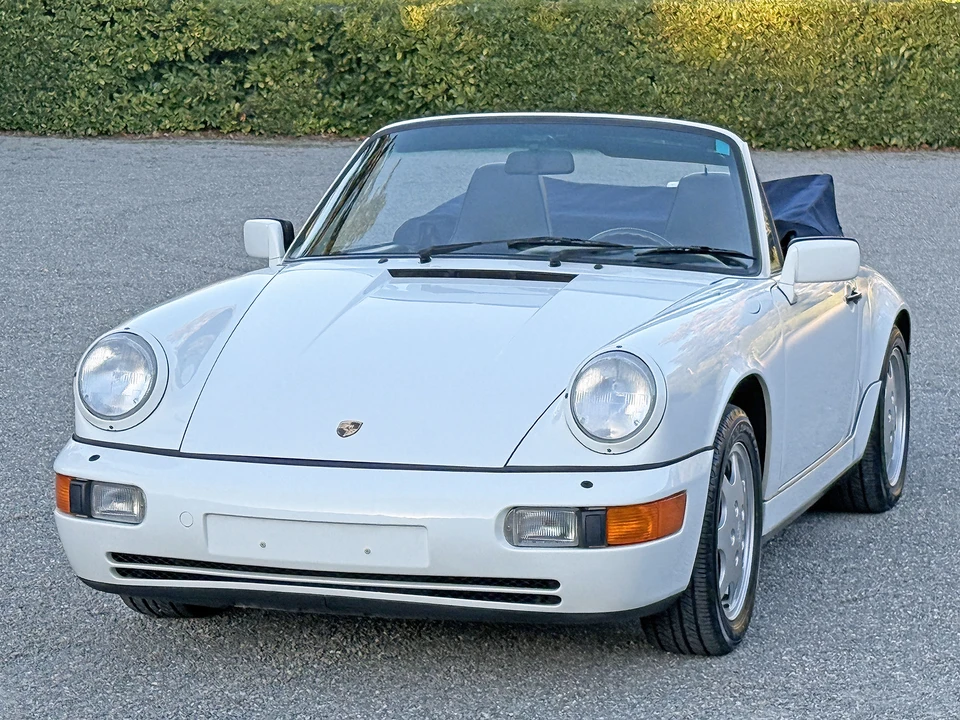 1990 Porsche 964 Carrera 4 - Image 2 of 31