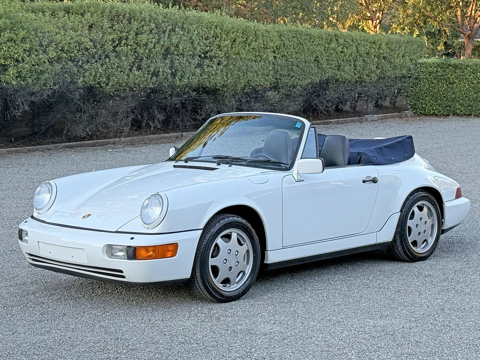 1990 Porsche 964 Carrera 4 - Image 4 of 31