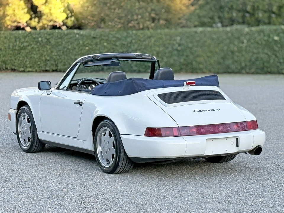 1990 Porsche 964 Carrera 4 - Image 10 of 31