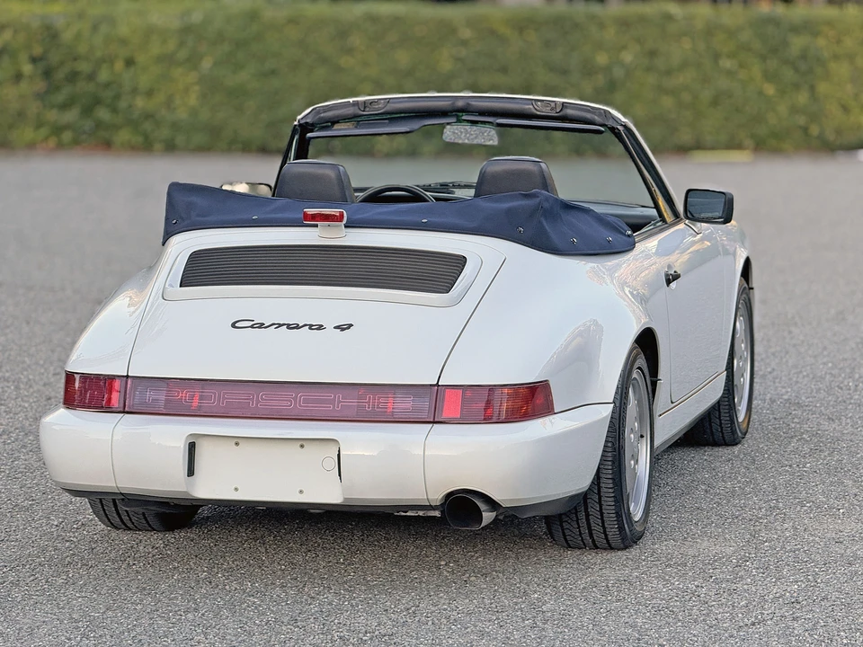 1990 Porsche 964 Carrera 4 - Image 15 of 31