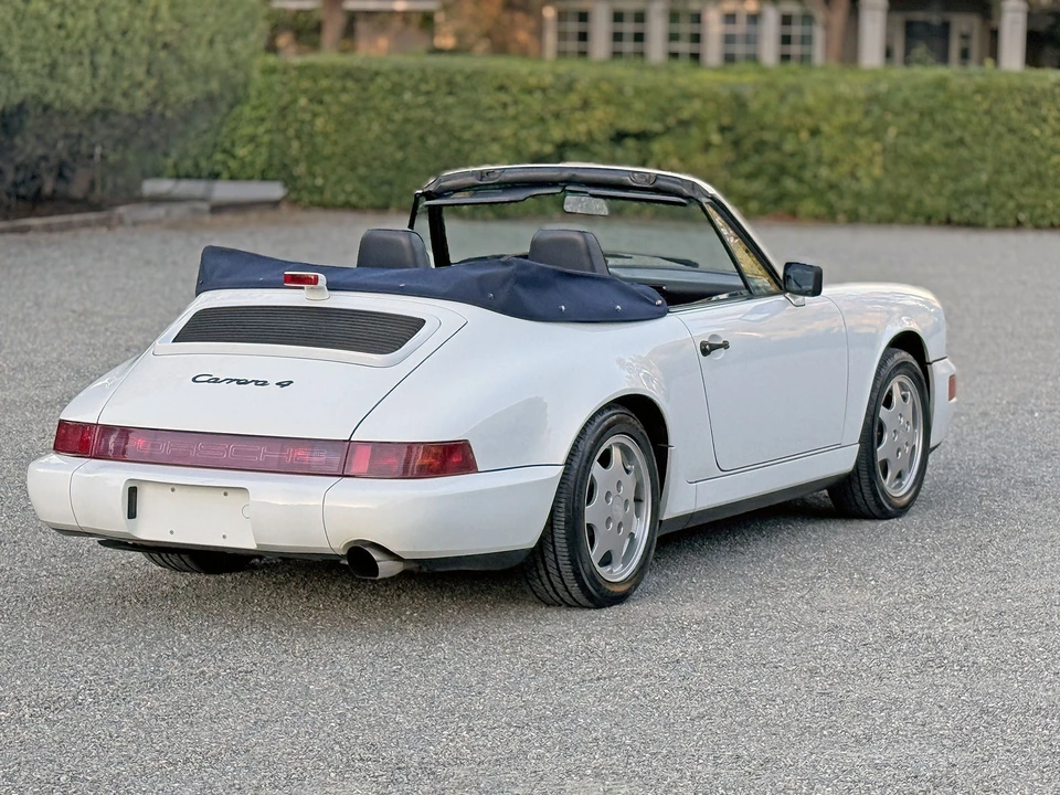 1990 Porsche 964 Carrera 4 - Image 16 of 31