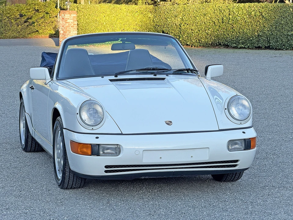 1990 Porsche 964 Carrera 4 - Image 24 of 31