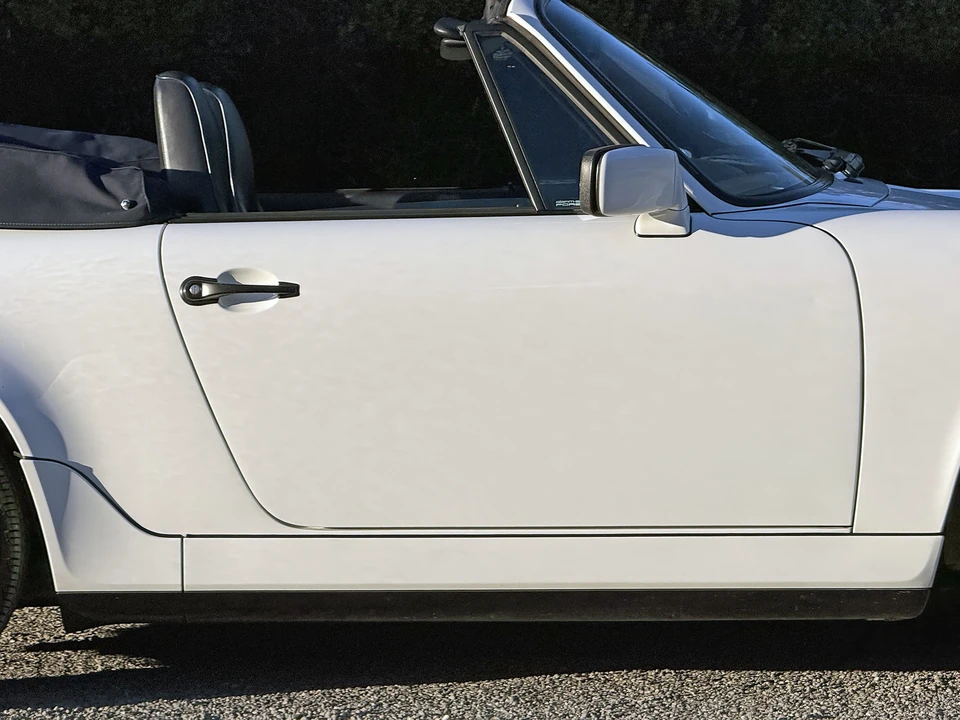 1990 Porsche 964 Carrera 4 - Image 27 of 31