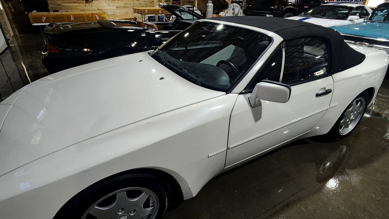 1990 Porsche 944 S2 - Image 25 of 31