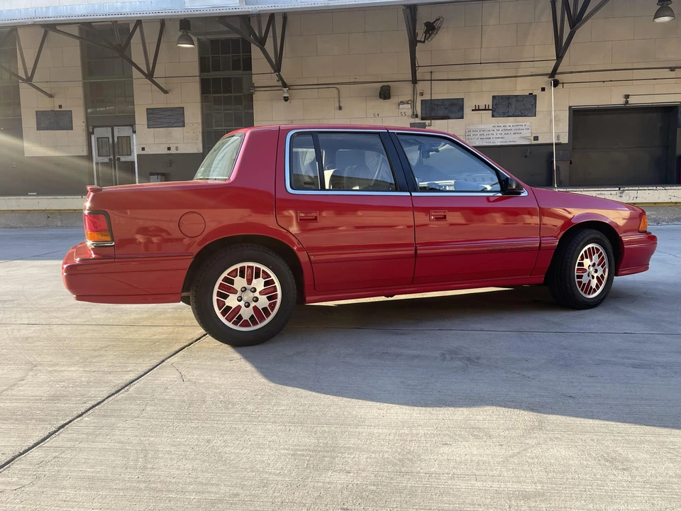 1991 Chrysler K-Car - Image 20 of 31
