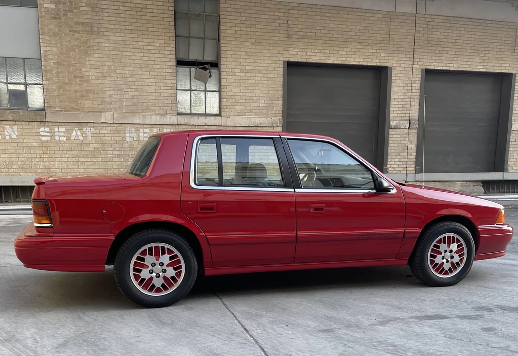 1991 Chrysler K-Car - Image 22 of 31
