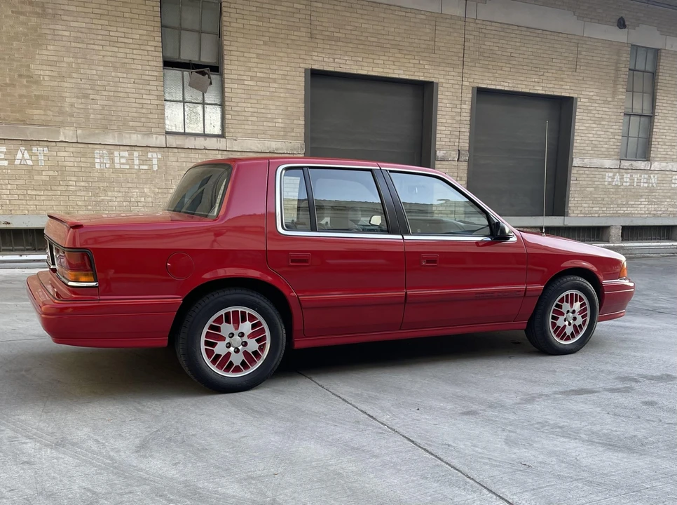 1991 Chrysler K-Car - Image 23 of 31