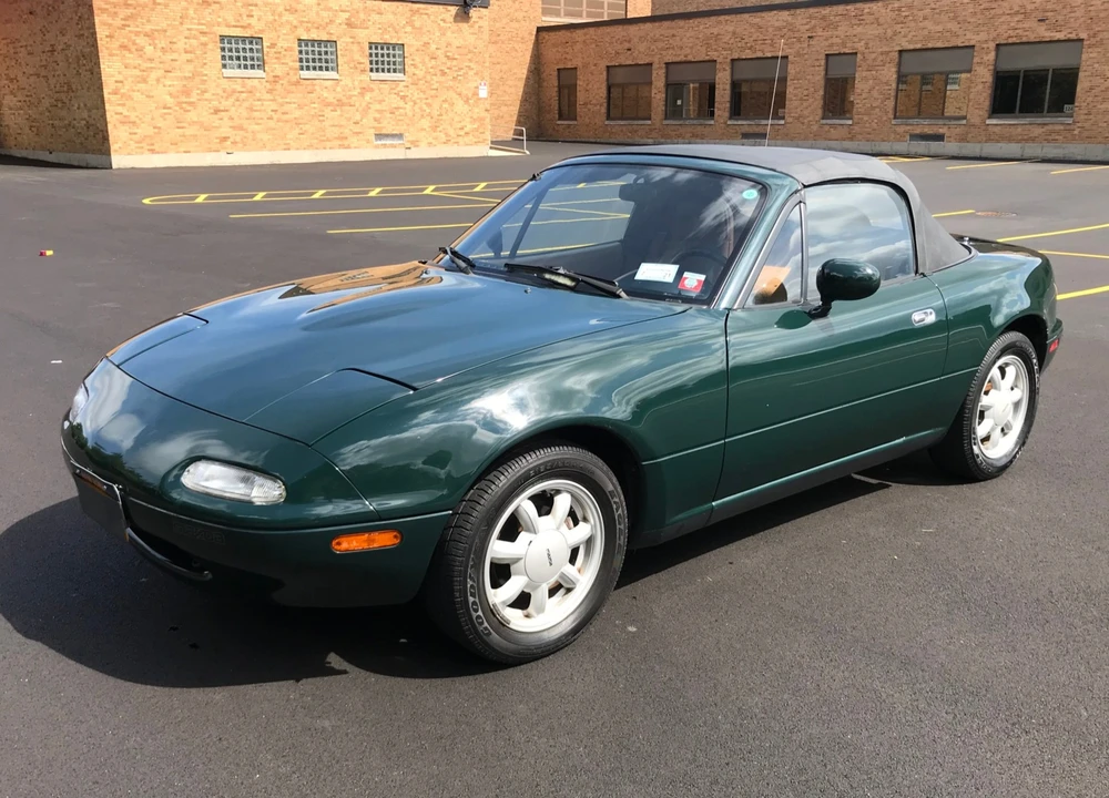 1991 Mazda NA MX-5 Miata - Image 2 of 31