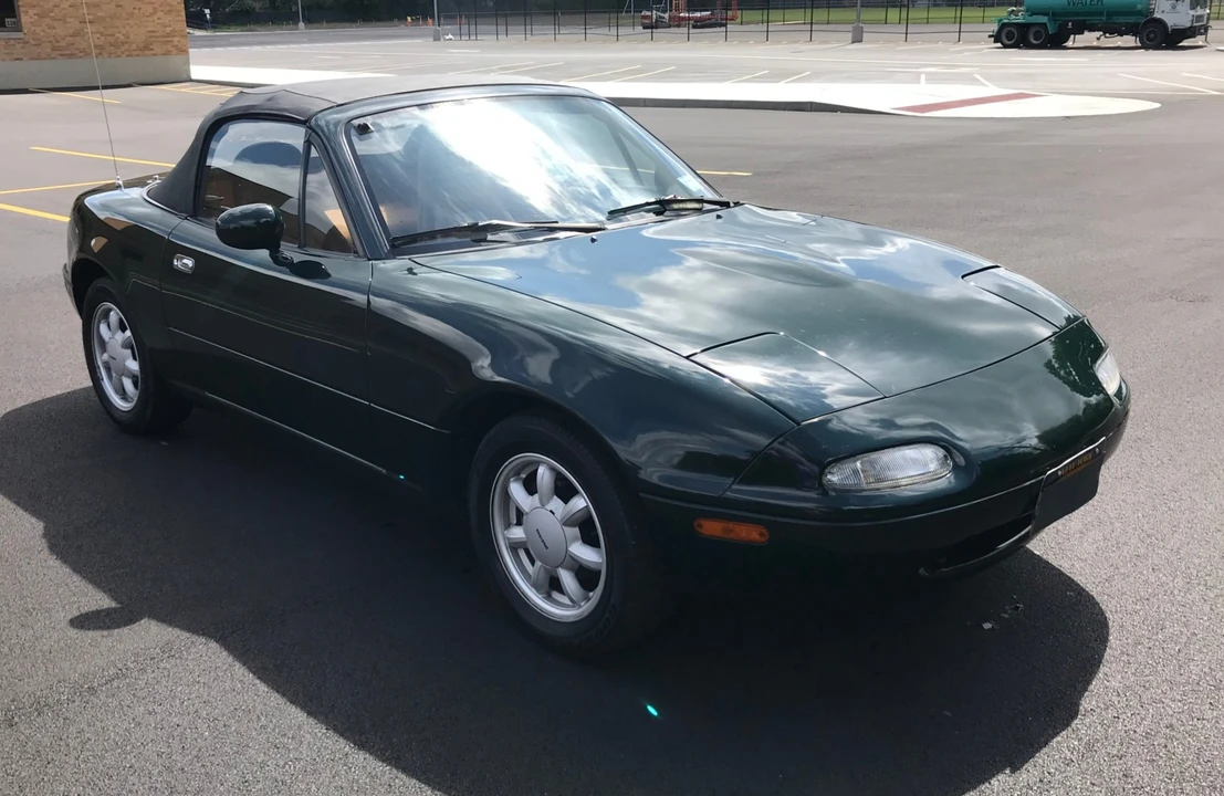 1991 Mazda NA MX-5 Miata - Image 8 of 31
