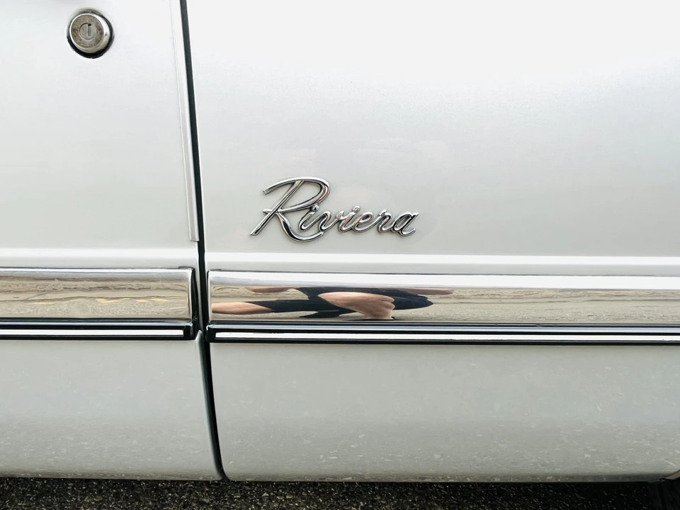 1992 Buick Riviera 4th-7th Gen - Image 17 of 31