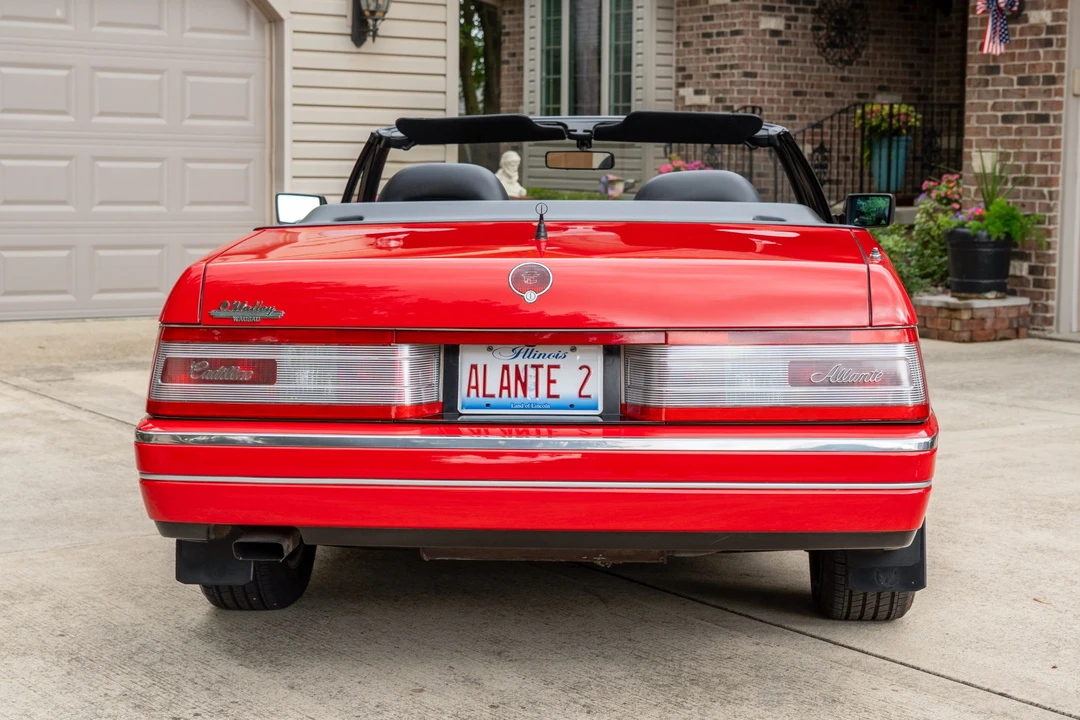 1992 Cadillac Allante - Image 14 of 31