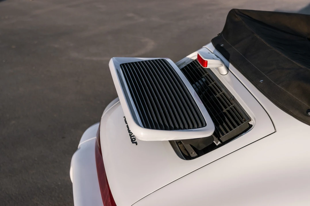 1992 Porsche 964 Carrera RS America - Image 26 of 31