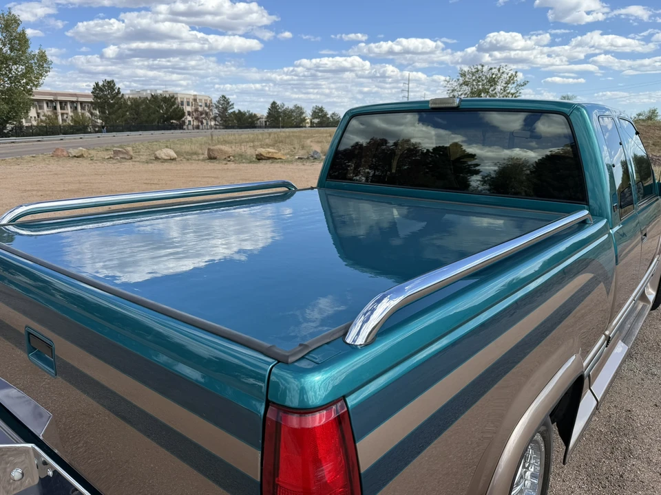 1993 GMC Sierra 1st Gen - Image 19 of 31