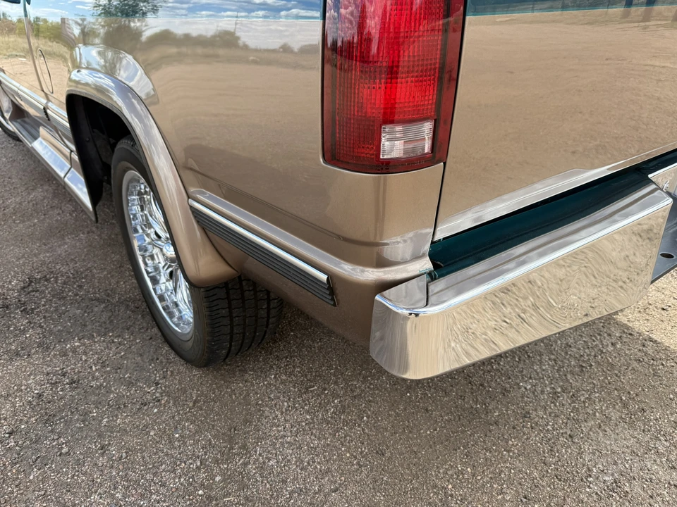 1993 GMC Sierra 1st Gen - Image 16 of 31