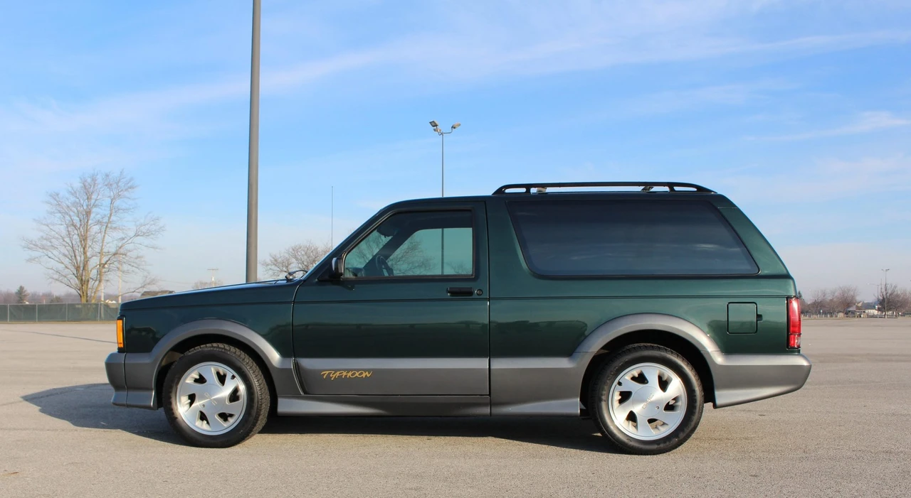 1993 GMC S-15 Jimmy 1st Gen - Image 5 of 31