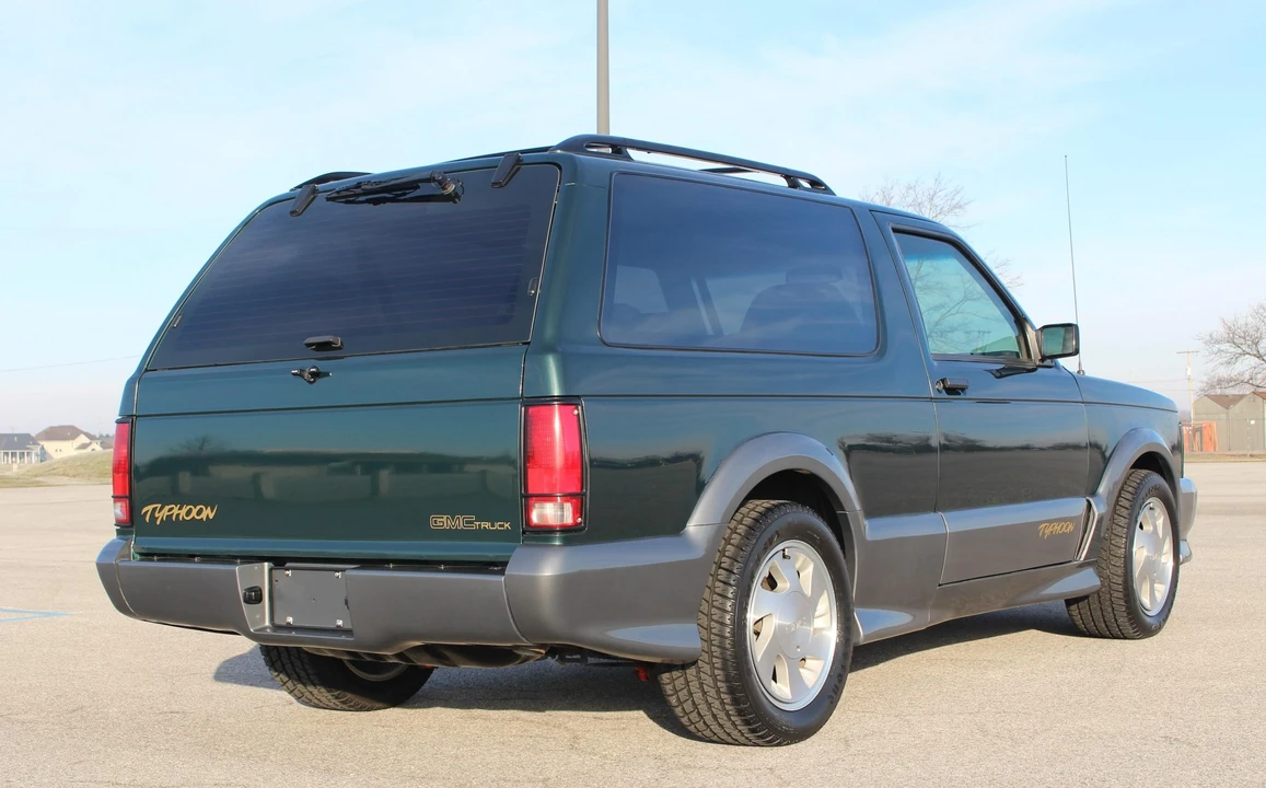 1993 GMC S-15 Jimmy 1st Gen - Image 15 of 31