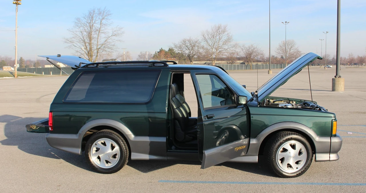 1993 GMC S-15 Jimmy 1st Gen - Image 24 of 31