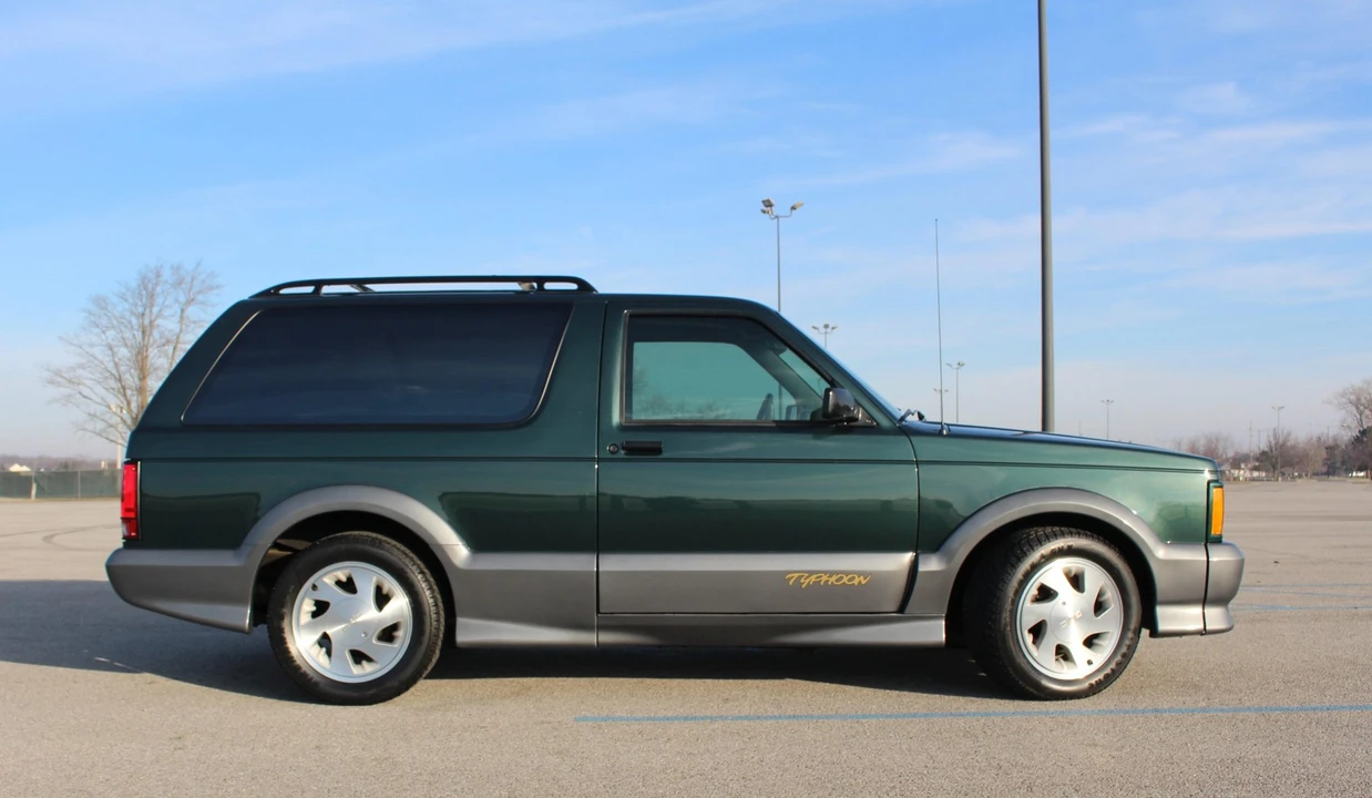 1993 GMC S-15 Jimmy 1st Gen - Image 18 of 31
