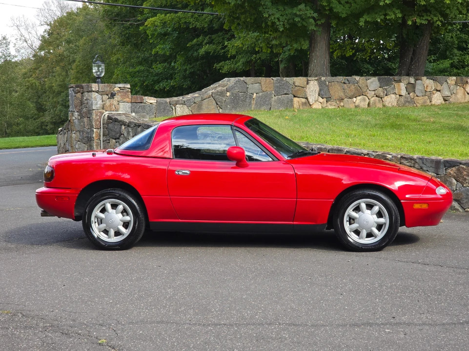 1993 Mazda NA MX-5 Miata - Image 23 of 31