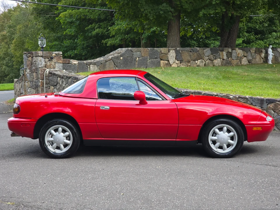 1993 Mazda NA MX-5 Miata - Image 25 of 31