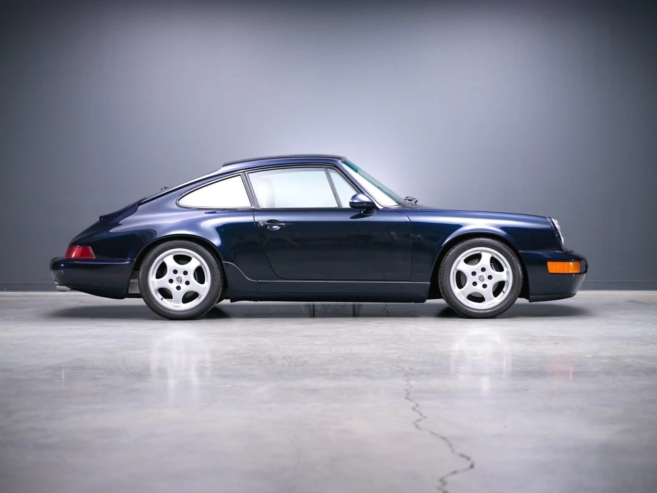 1993 Porsche 964 Carrera 4 - Image 14 of 31